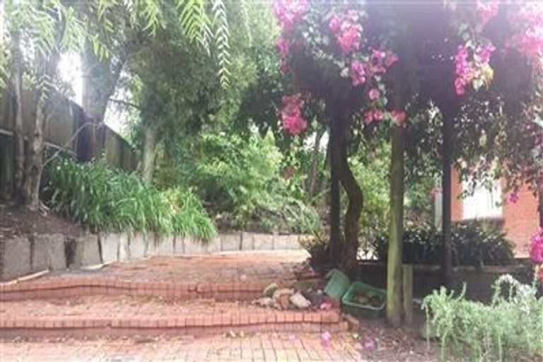 Photo of property in 35a Hauraki Road, Hauraki, Auckland, 0622