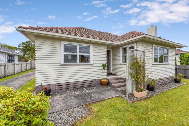 Photo of property in 267 Frankley Road, Ferndale, New Plymouth, 4310