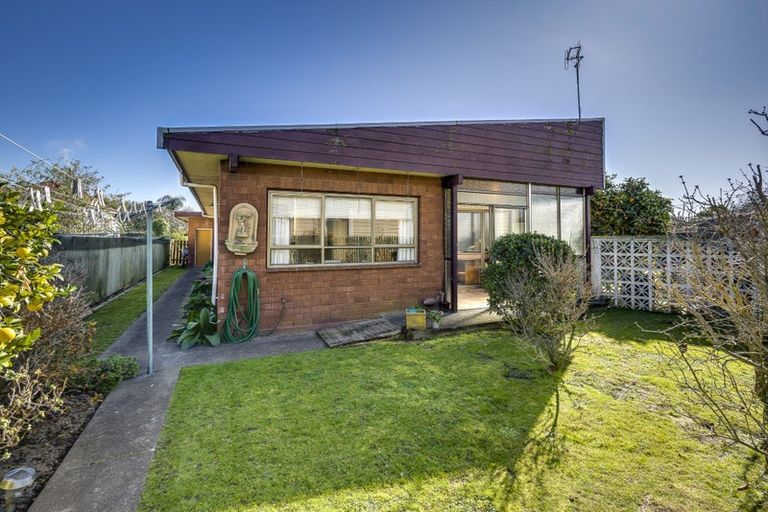 Photo of property in 4/92 Guppy Road, Greenmeadows, Napier, 4112