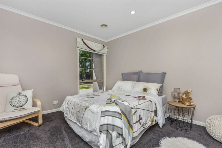 Photo of property in 6 Sovereign Place, Rototuna North, Hamilton, 3210