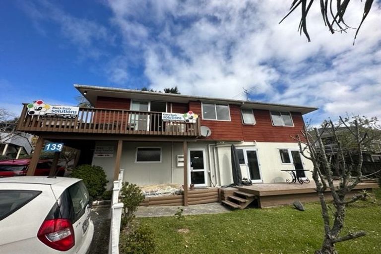 Photo of property in 1/139 Spinella Drive, Bayview, Auckland, 0629