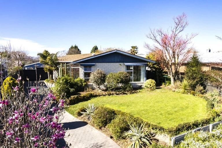 Photo of property in 18 Cheyenne Street, Sockburn, Christchurch, 8042