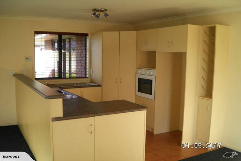 Photo of property in 12 Guildford Place, Rototuna North, Hamilton, 3210