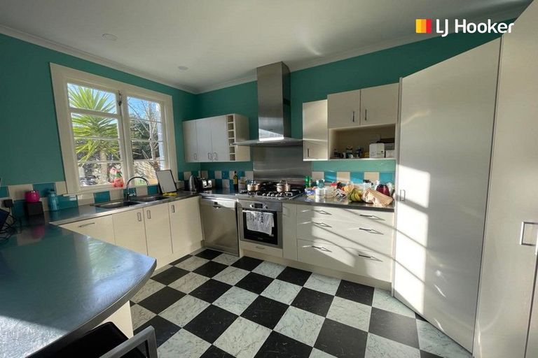 Photo of property in 10 Sunbury Street, Andersons Bay, Dunedin, 9013