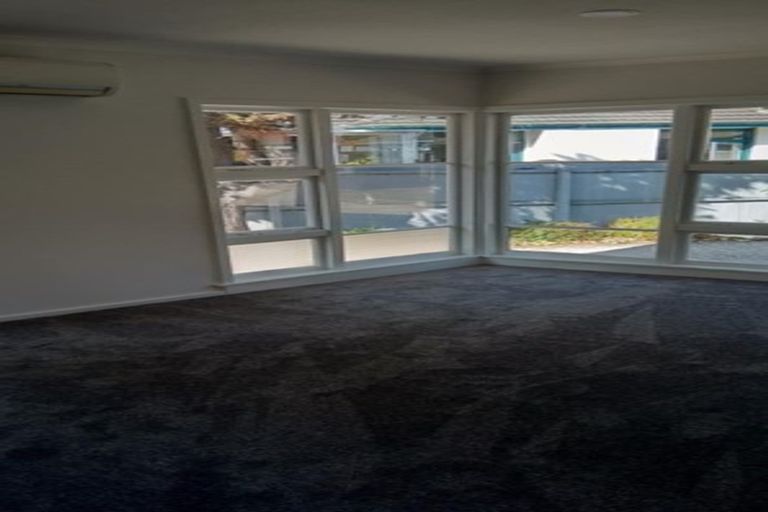 Photo of property in 38 Pembroke Street, Avondale, Christchurch, 8061