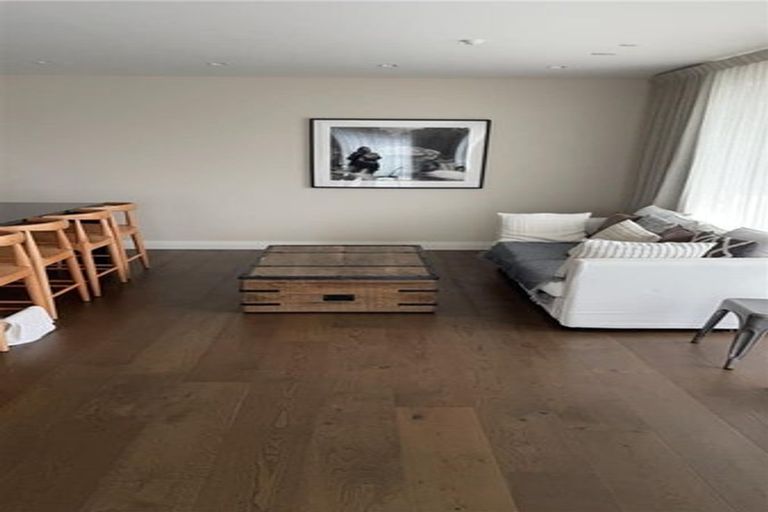 Photo of property in 1/26b Carlton Mill Road, Merivale, Christchurch, 8014