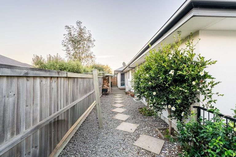 Photo of property in 8 Simms Lane, West Melton, 7618