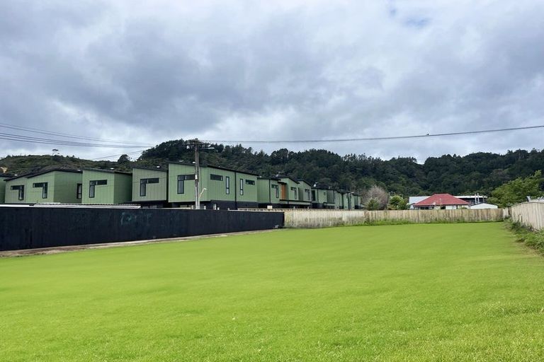 Photo of property in 1276 High Street, Taita, Lower Hutt, 5011