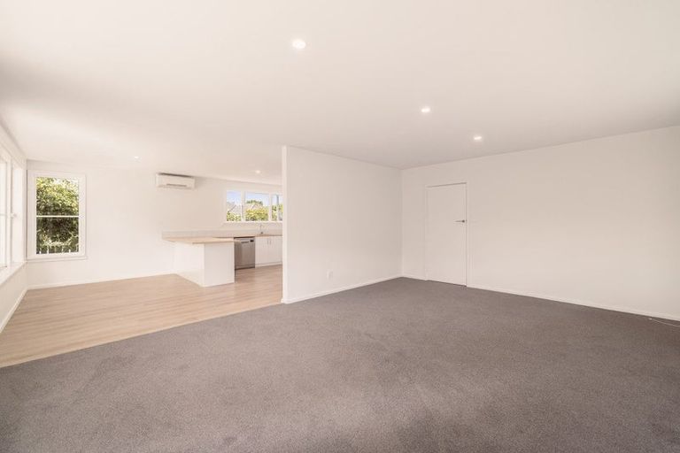 Photo of property in 2 Anstorer Street, Bryndwr, Christchurch, 8053