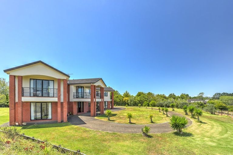 Photo of property in 260 State Highway 16, Kumeu, 0892