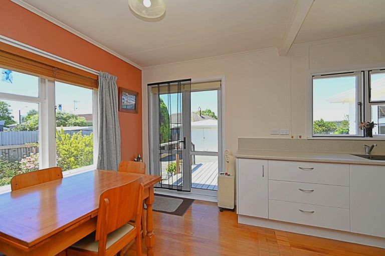 Photo of property in 129 Nuffield Avenue, Marewa, Napier, 4110