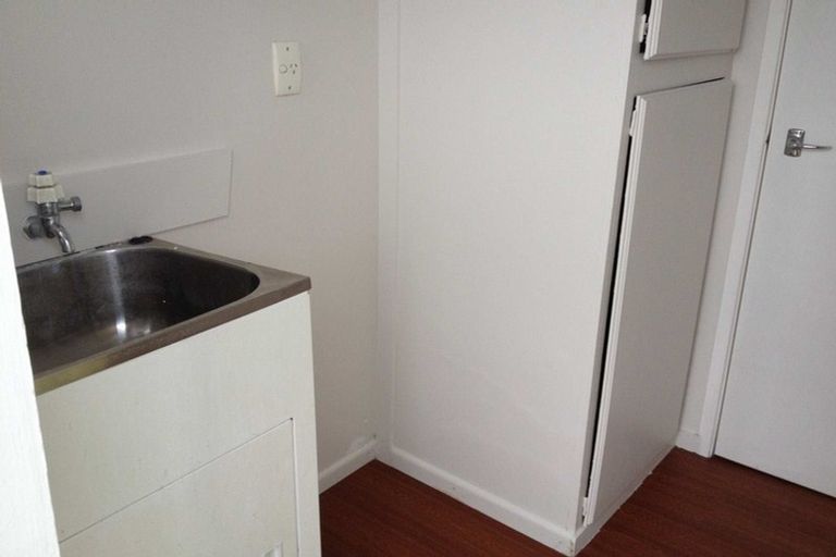 Photo of property in 46 Barneys Farm Road, Clendon Park, Auckland, 2103