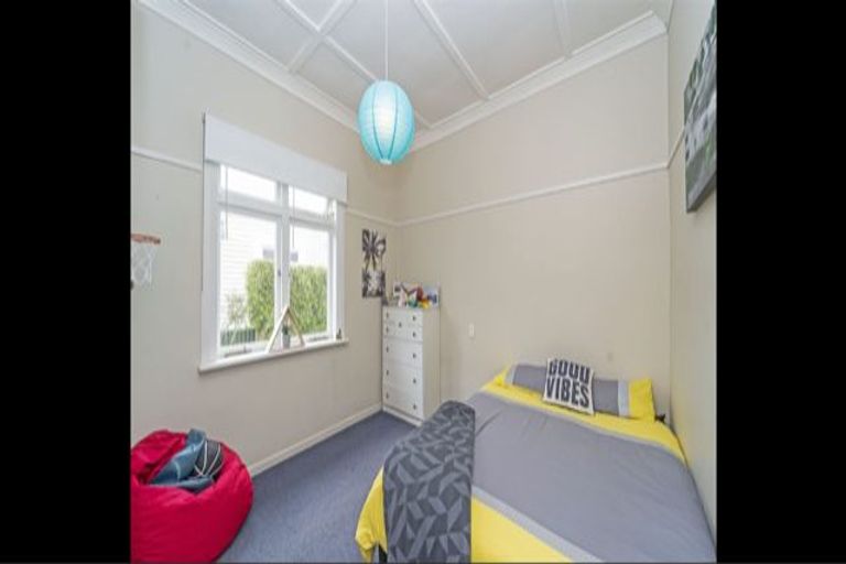 Photo of property in 111 Villa Street, Masterton, 5810