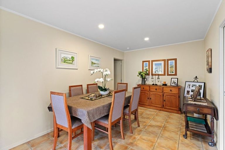 Photo of property in 244 Grandview Road, Western Heights, Hamilton, 3200