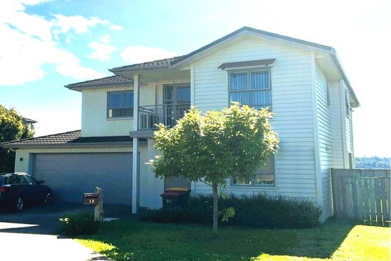 Photo of property in 13 Mauku Lane, Greenhithe, Auckland, 0632