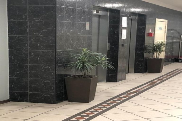 Photo of property in Atrium Towers, 8a/154 The Terrace, Wellington Central, Wellington, 6011