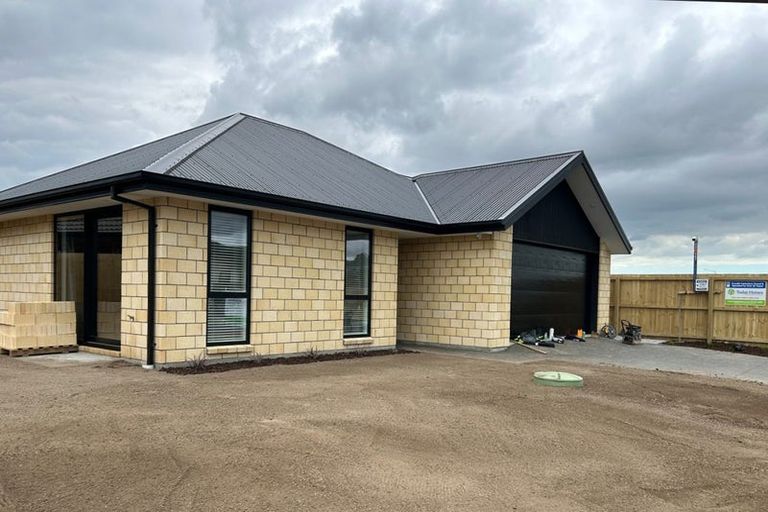 Photo of property in 5 Songpa Street, Halswell, Christchurch, 8025