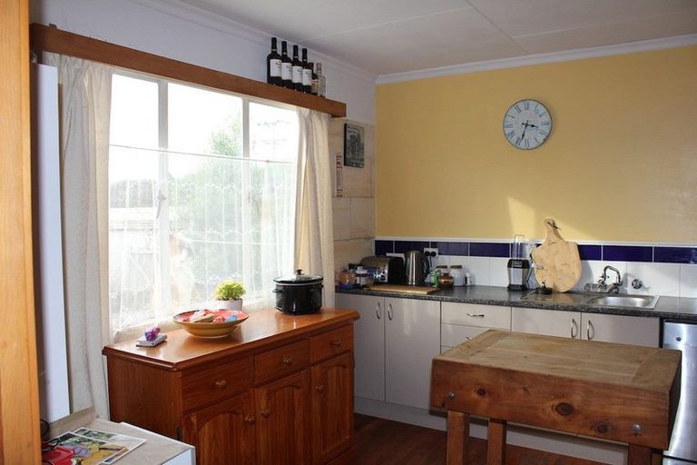 Photo of property in 35 Main Street, Weston, Oamaru, 9401