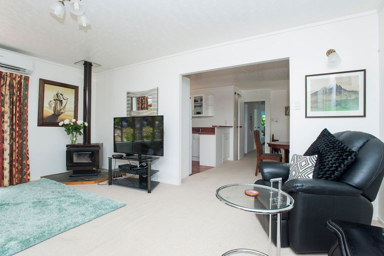 Photo of property in 3 Magnolia Street, Outer Kaiti, Gisborne, 4010