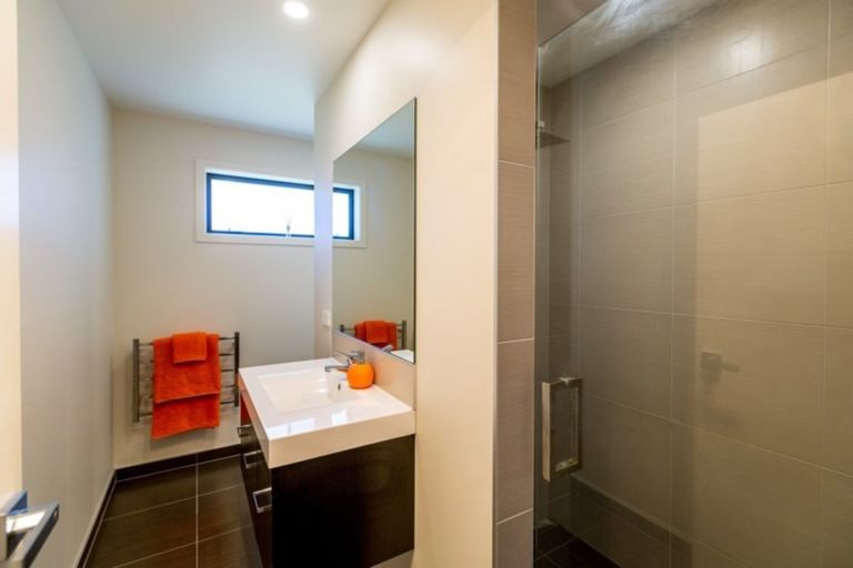 Photo of property in 10 Honeyfield Drive, Whalers Gate, New Plymouth, 4310