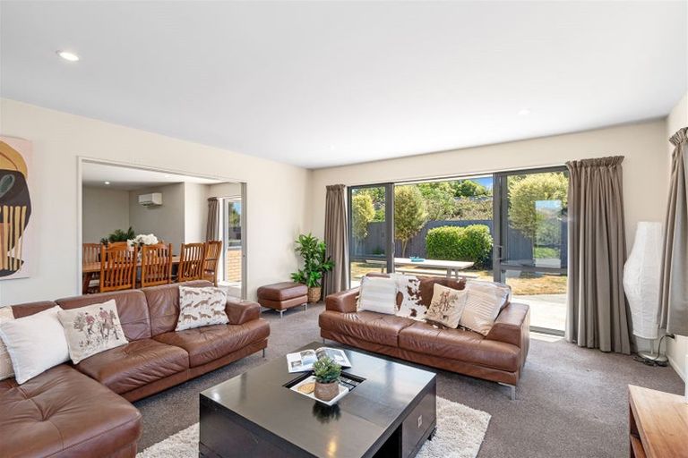 Photo of property in 51 Somerville Crescent, Aidanfield, Christchurch, 8025