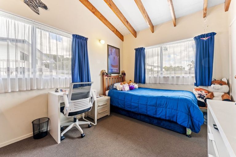 Photo of property in 33 Gledstane Road, Stanmore Bay, Whangaparaoa, 0932