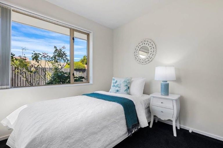 Photo of property in 31b Wilsons Road, Saint Martins, Christchurch, 8022