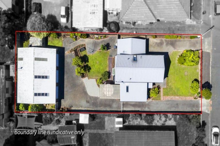 Photo of property in 11 Benzie Avenue, Wallaceville, Upper Hutt, 5018