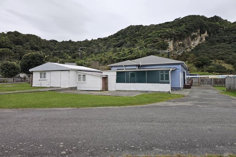 Photo of property in 182 Bright Street, Cobden, Greymouth, 7802