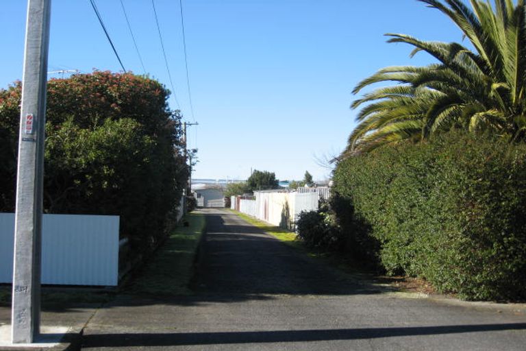 Photo of property in 4 Tait Place, Carterton, 5713