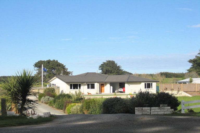 Photo of property in 485 Waitarere Beach Road, Waitarere, Levin, 5574