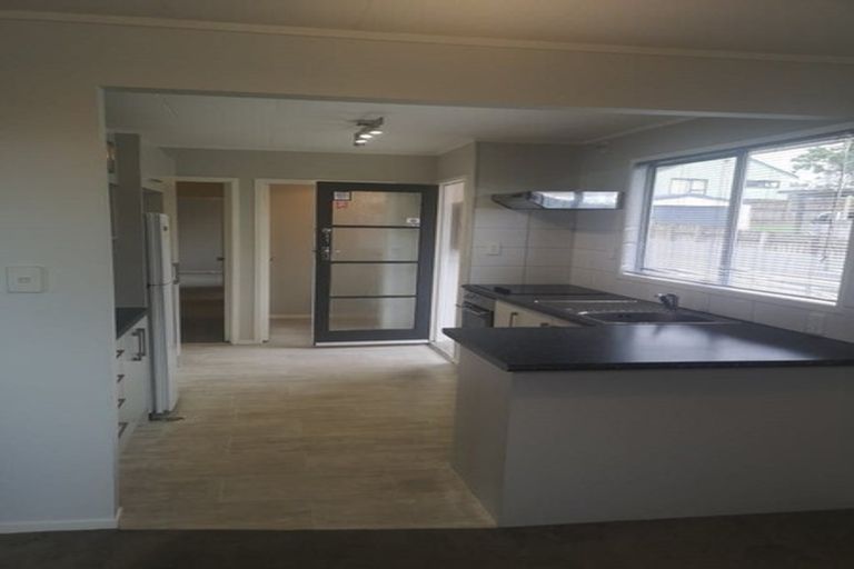 Photo of property in 4 Rako Place, Manurewa, Auckland, 2102