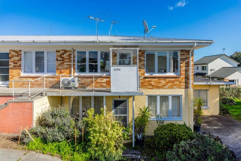 Photo of property in 4/6a View Road, Papakura, 2110