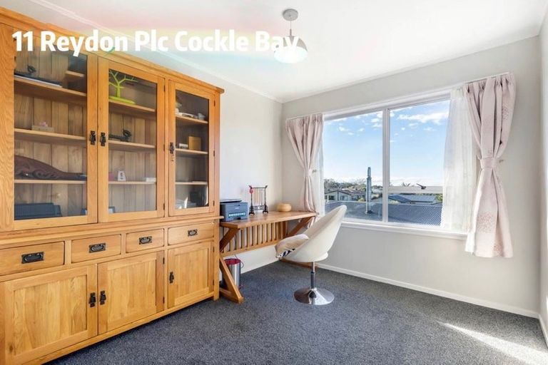 Photo of property in 11 Reydon Place, Cockle Bay, Auckland, 2014