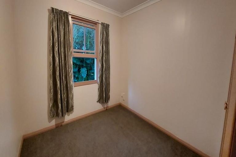 Photo of property in 30 Beach Road, Onerahi, Whangarei, 0110