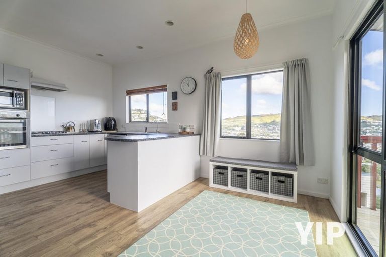 Photo of property in 21 Pelorous Street, Paparangi, Wellington, 6037