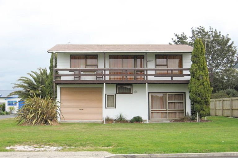 Photo of property in 132 Cook Drive, Whitianga, 3510