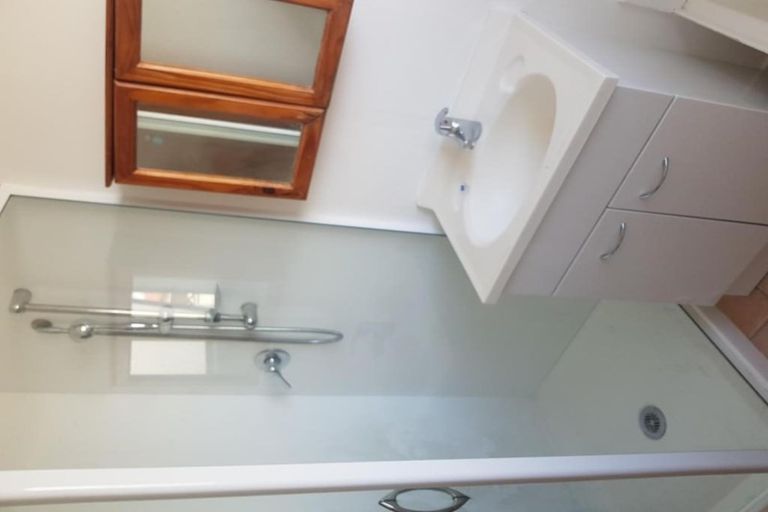 Photo of property in 63 Templeton Place, Clendon Park, Auckland, 2103