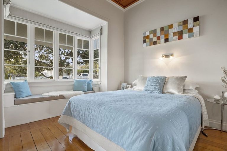 Photo of property in 37 Abbotsford Terrace, Devonport, Auckland, 0624