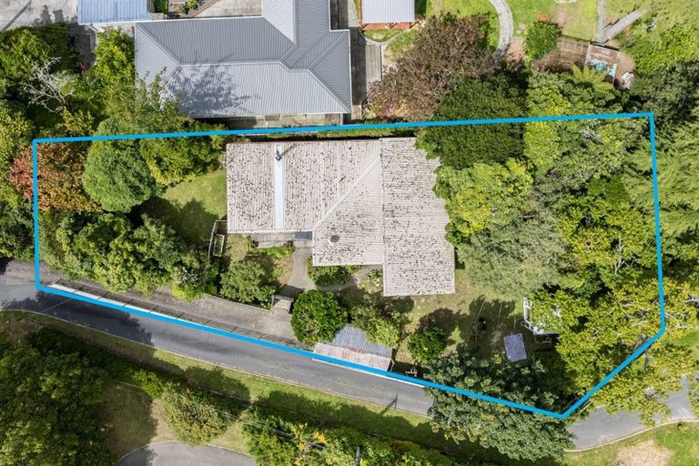 Photo of property in 136 Hine Road, Wainuiomata, Lower Hutt, 5014