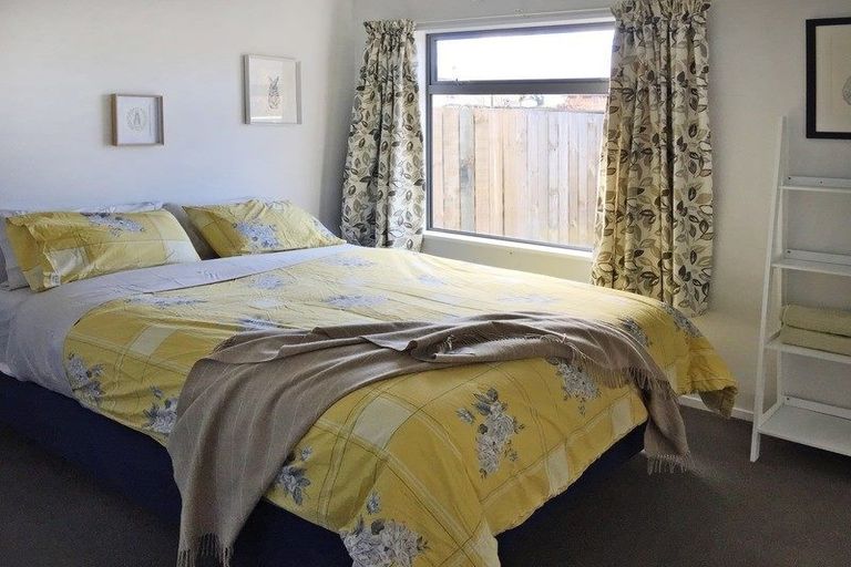 Photo of property in 5a Cone Peak Close, Lake Hayes, Queenstown, 9304