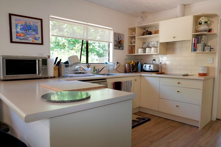 Photo of property in 27 Pitoitoi Street, Otaihanga, Paraparaumu, 5036