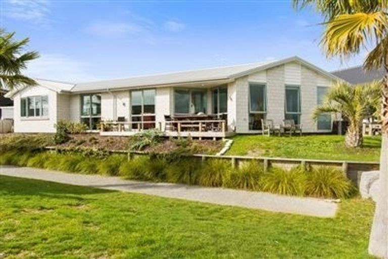 Photo of property in 4 Celmisia Retreat, Papamoa Beach, Papamoa, 3118