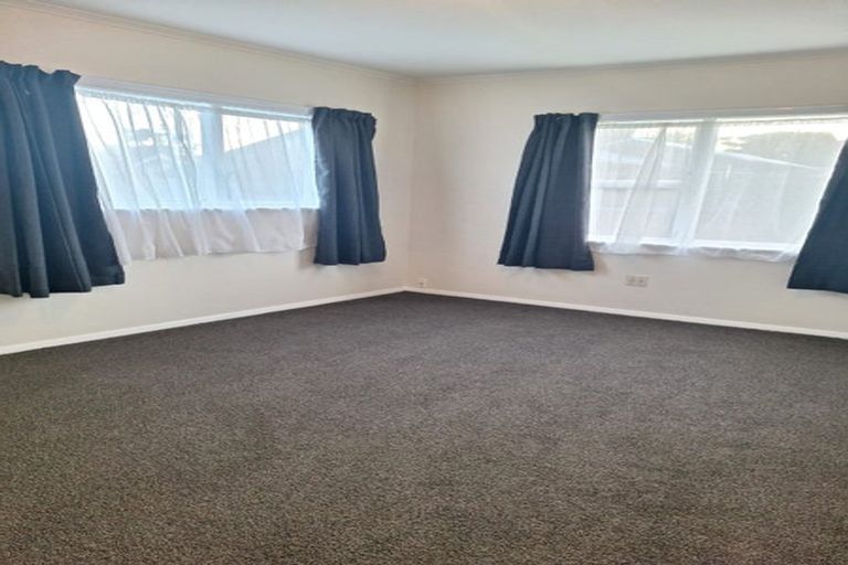 Photo of property in 22 Nicholson Road, Khandallah, Wellington, 6035