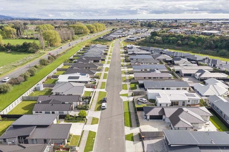 Photo of property in 62 Freedom Drive, Kelvin Grove, Palmerston North, 4414