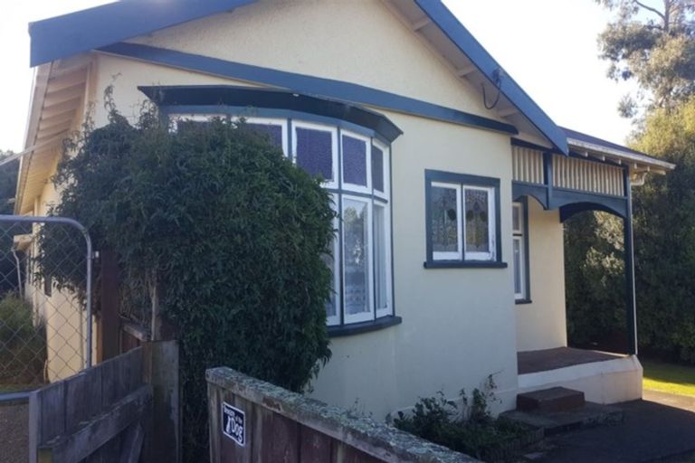 Photo of property in 90 Rhodes Street, Waimate, 7924