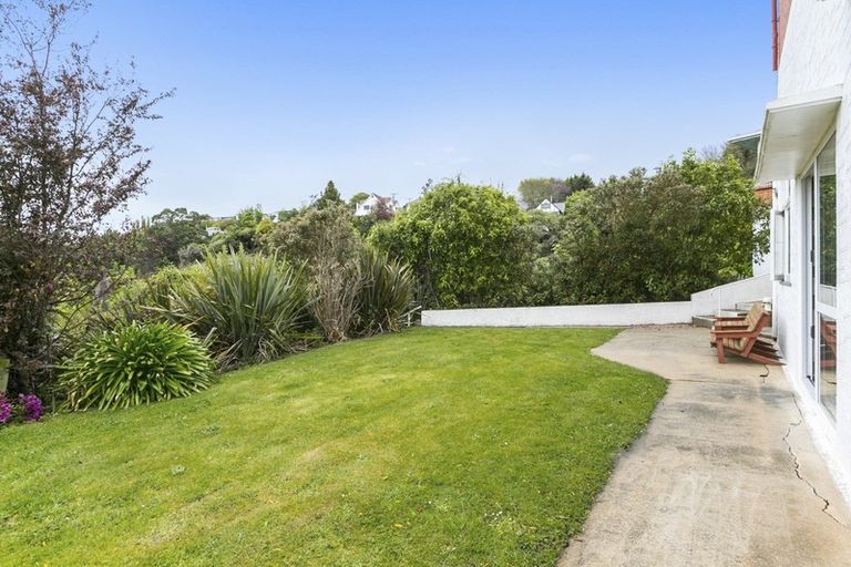 Photo of property in 163 Easther Crescent, Kew, Dunedin, 9012