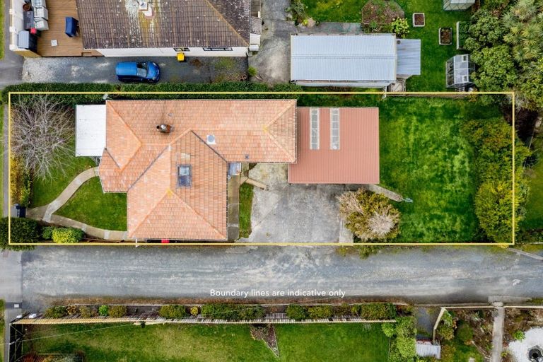 Photo of property in 19 Mornington Road, Balaclava, Dunedin, 9011