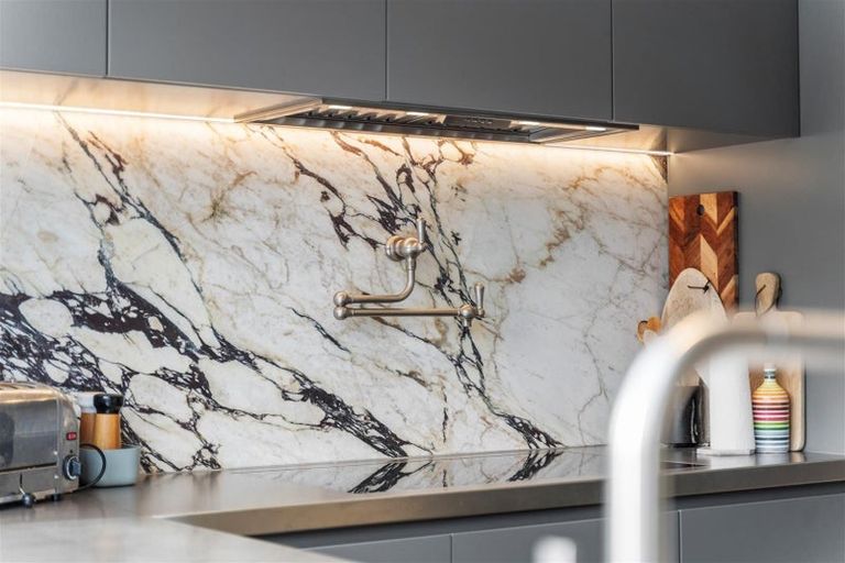 Photo of property in 12 Clifton Road, Hauraki, Auckland, 0622