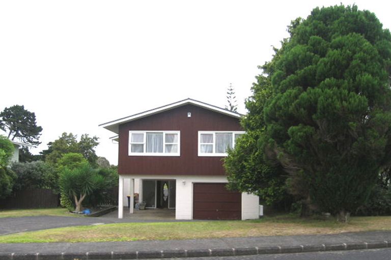 Photo of property in 30 Marywil Crescent, Hillcrest, Auckland, 0627